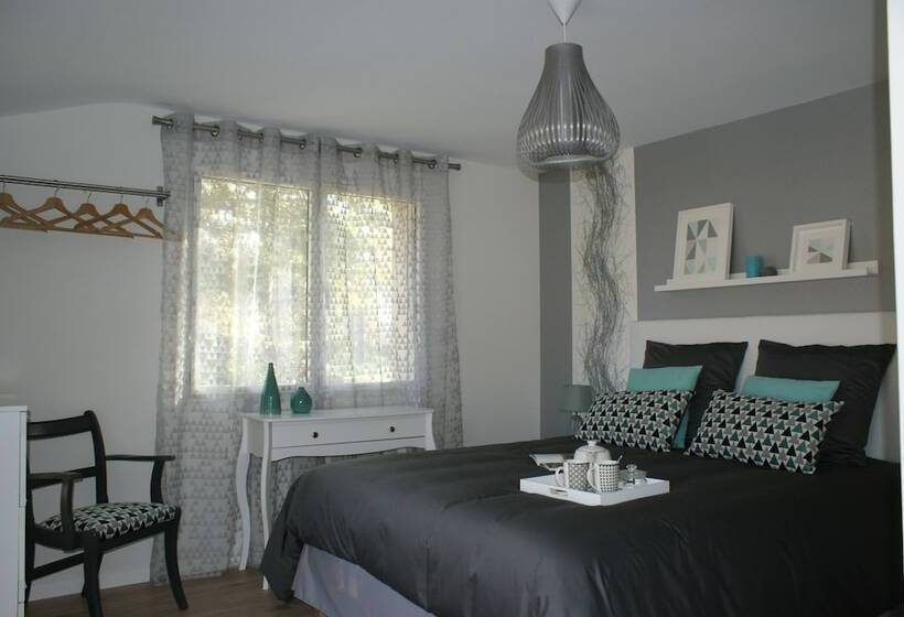 مبيت وإفطار Aux Agapanthes