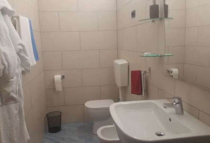 Bed and Breakfast Bar Centrale Zichella