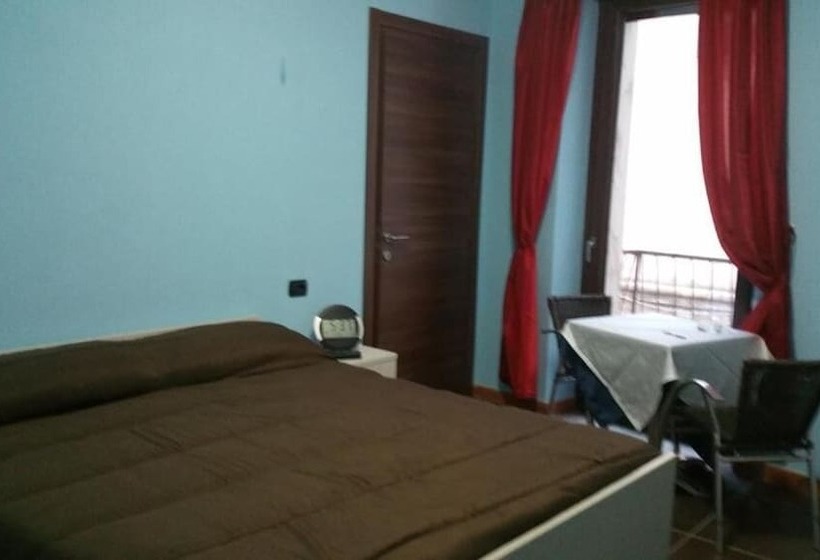 Bed and Breakfast Bar Centrale Zichella