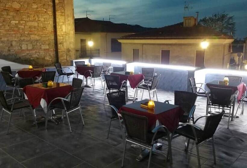 مبيت وإفطار Bar Centrale Zichella