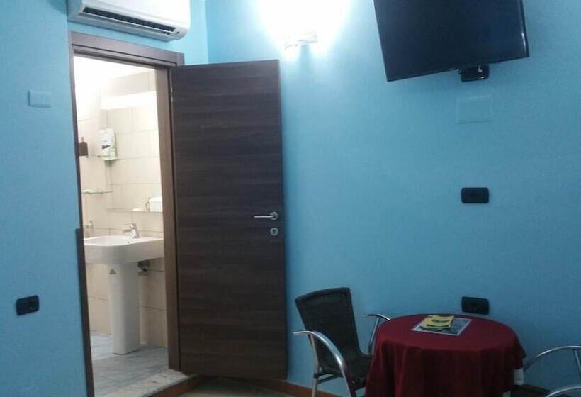 مبيت وإفطار Bar Centrale Zichella