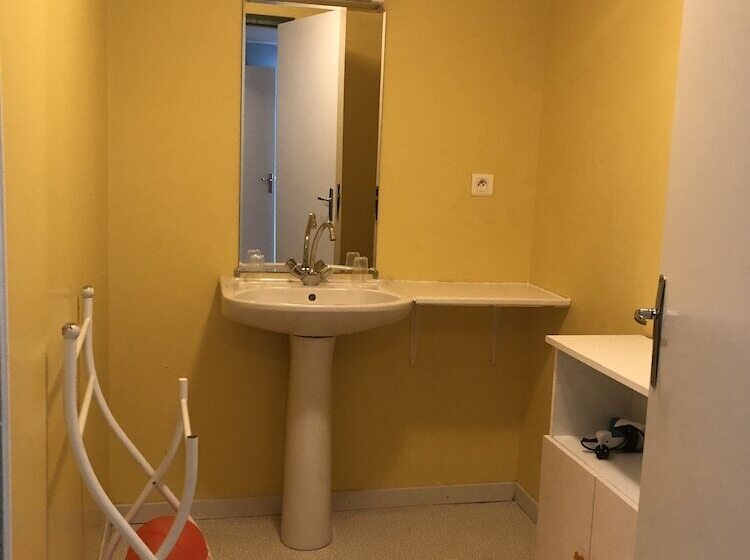 مبيت وإفطار Chambres D Hôtes Saint Maleu Dinan