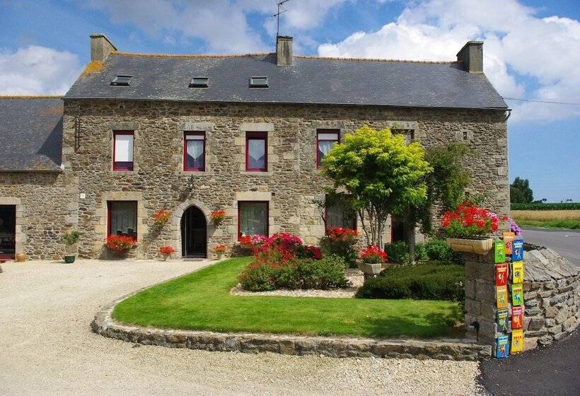 민박 Chambres D Hôtes Saint Maleu Dinan
