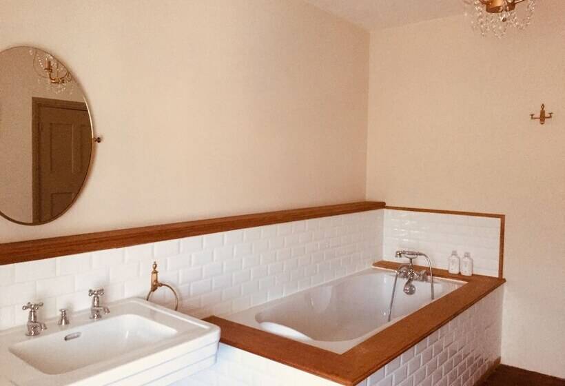 ベッドアンドブレックファースト Chateau De Douzens