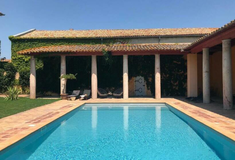 مبيت وإفطار Chateau De Paraza