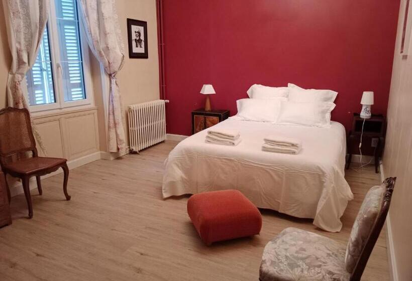 ベッドアンドブレックファースト Domaine De Pladuc