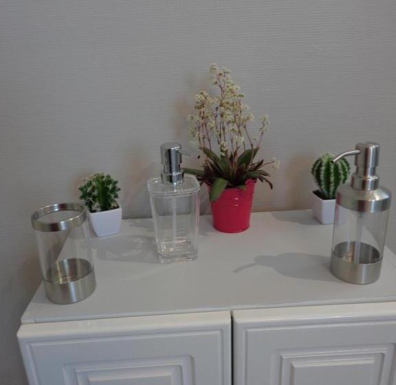 مبيت وإفطار La Chambre