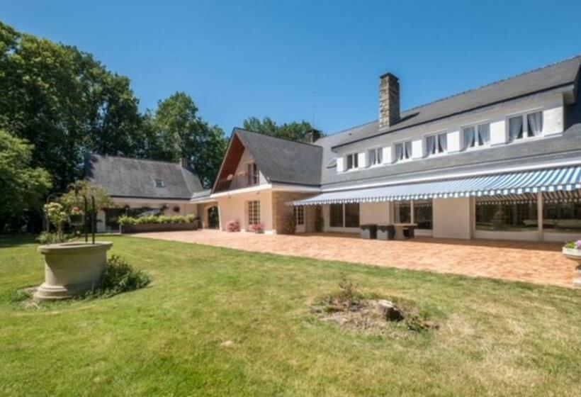 مبيت وإفطار La Clotière