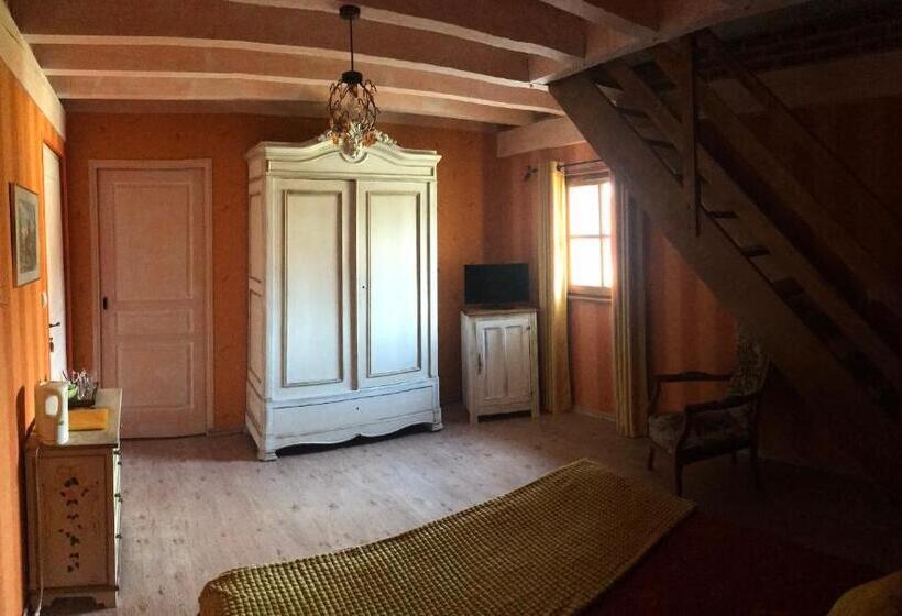 مبيت وإفطار La Grange De Felix