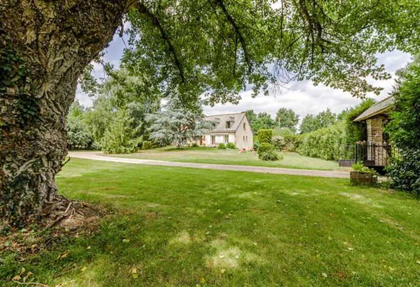 مبيت وإفطار Le Bois De Crépi