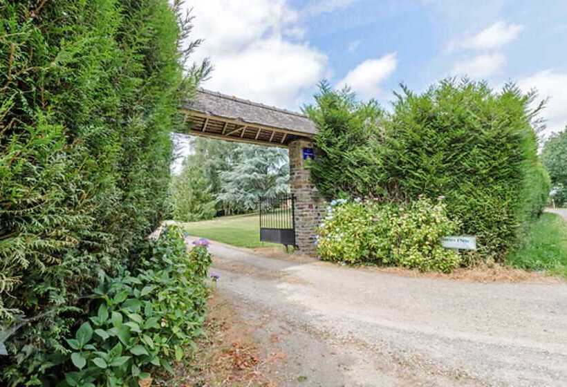 مبيت وإفطار Le Bois De Crépi