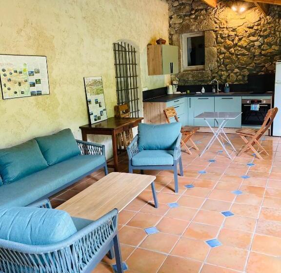 ベッドアンドブレックファースト Le Moulin De La Viorne, Gîte Modulable Avec Piscine En Haute Provence