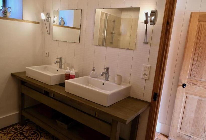 Bed and Breakfast Manoir De L'isle