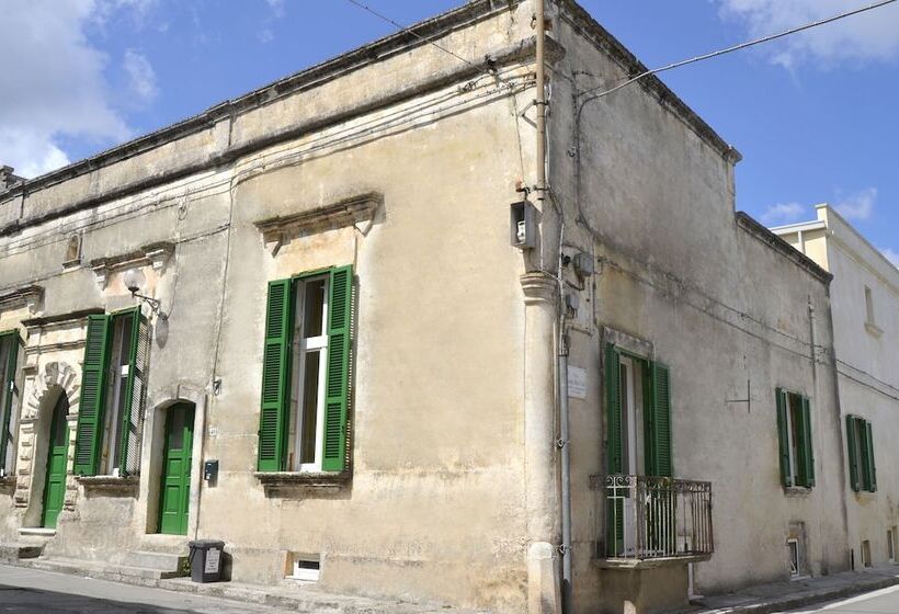 مبيت وإفطار Palazzo L Ambasciatore  Luxury Holiday Home Con Piscina Privata