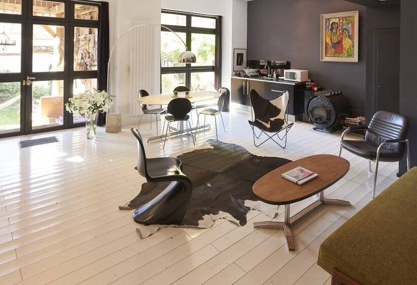 تختخواب و صبحانه Un Soir D été   Chambres D Hôtes