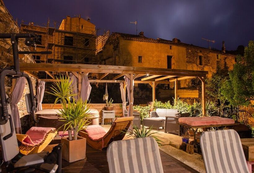 مبيت وإفطار Chez Les Amis