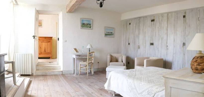 Domaine De Marlas B&b