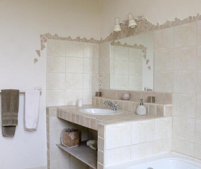 Domaine De Marlas B&b