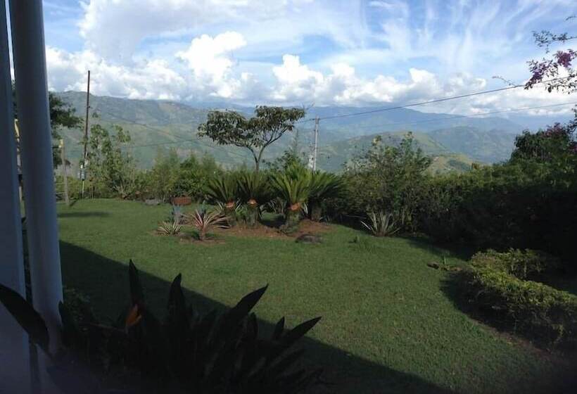 Finca Caja De Oro Fredonia