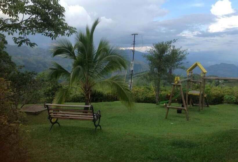 Finca Caja De Oro Fredonia