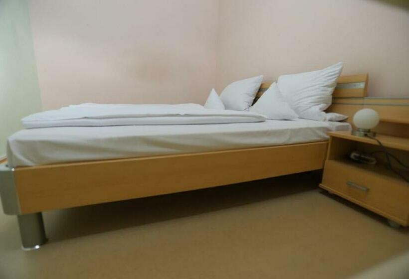 Хостел Gasthof Pension Krämerhof