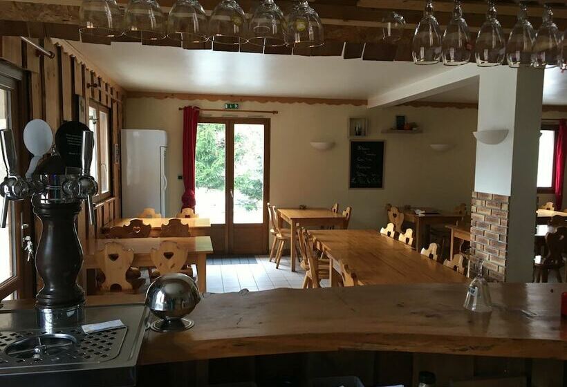 פונדק Gîte Le Chantelouve