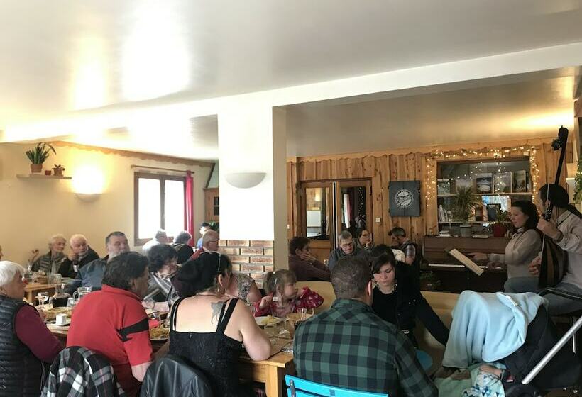 פונדק Gîte Le Chantelouve