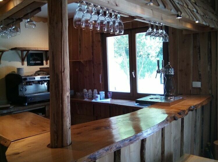 פונדק Gîte Le Chantelouve