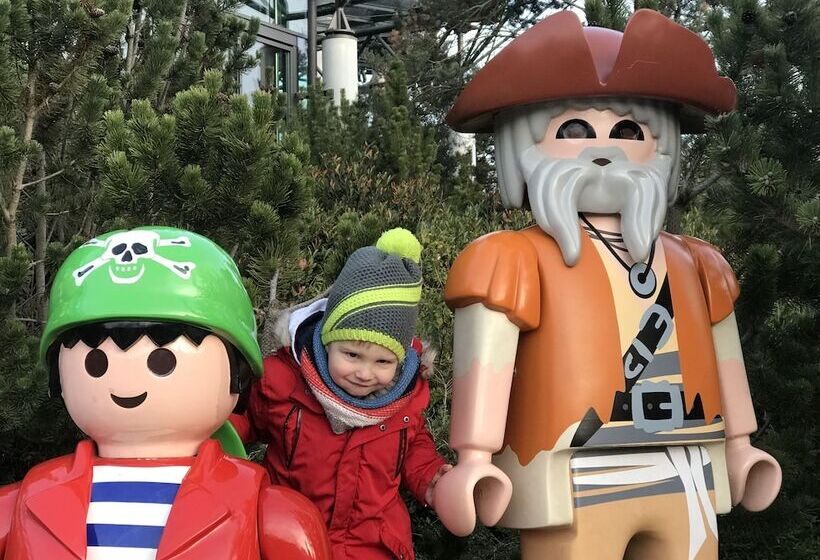 여관 Landhotel Rangau Gasthof & Brennerei