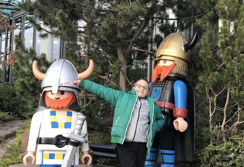 여관 Landhotel Rangau Gasthof & Brennerei