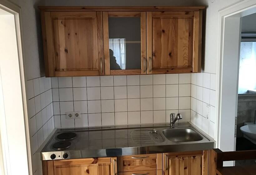 여관 Landhotel Rangau Gasthof & Brennerei