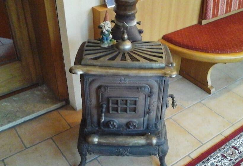 簡易ホテル Pradibosco Agrituristico