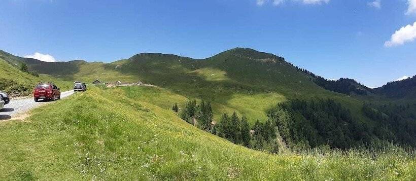 簡易ホテル Pradibosco Agrituristico