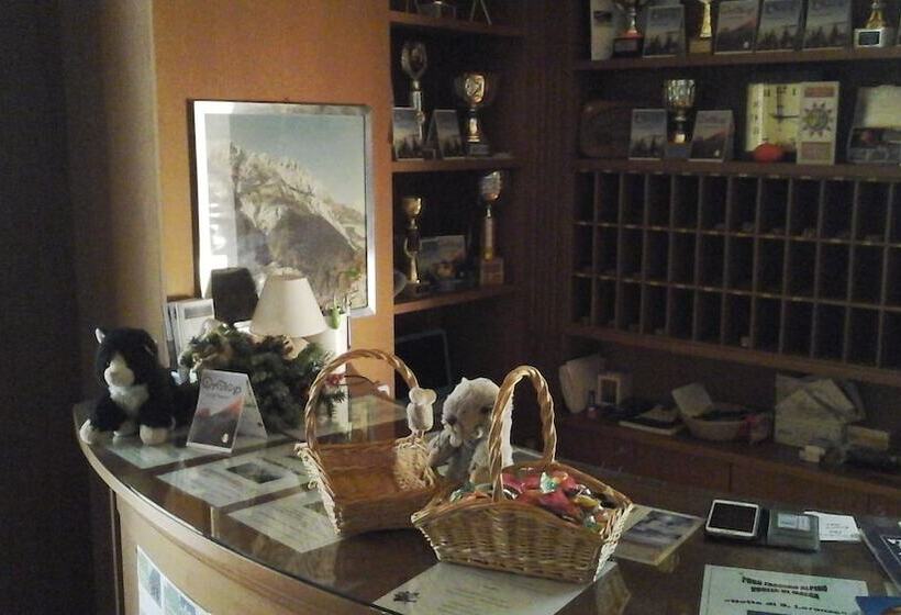 簡易ホテル Pradibosco Agrituristico