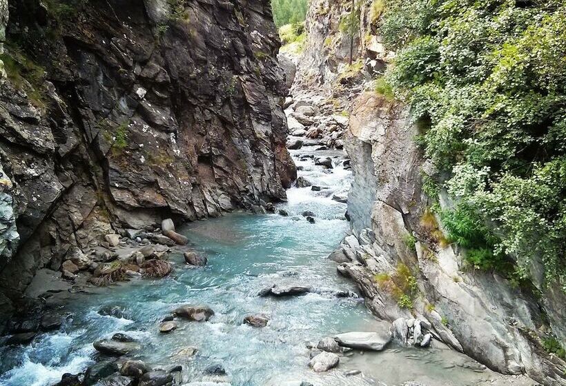 簡易ホテル Pradibosco Agrituristico