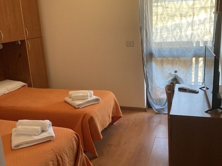 호텔 Albergo Ristorante Lis Aganis