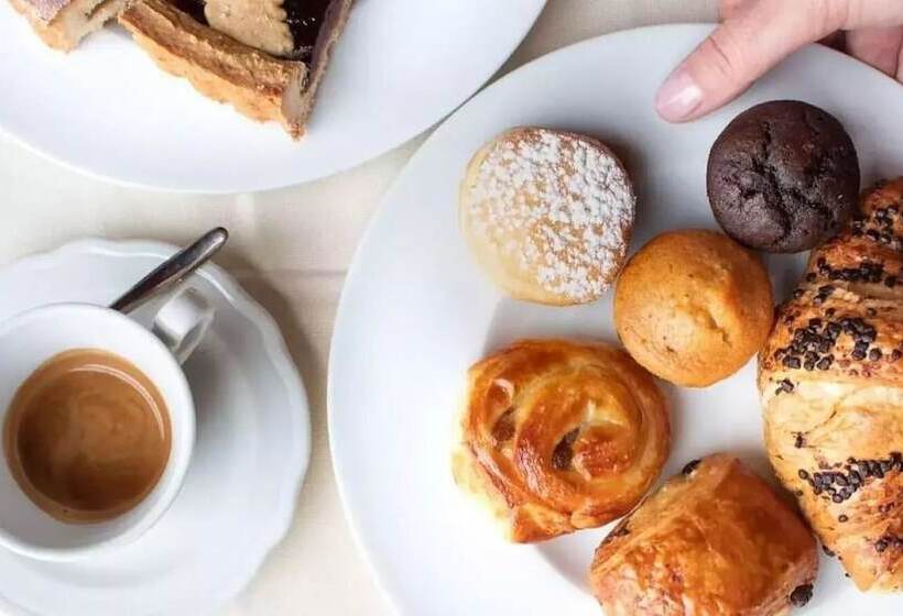 호텔 Albergo Ristorante Lis Aganis