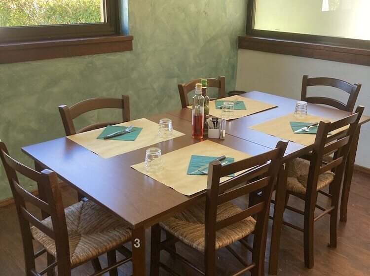 호텔 Albergo Ristorante Lis Aganis