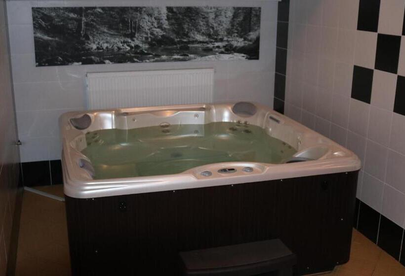 酒店 Apartmány Divoký Anděl