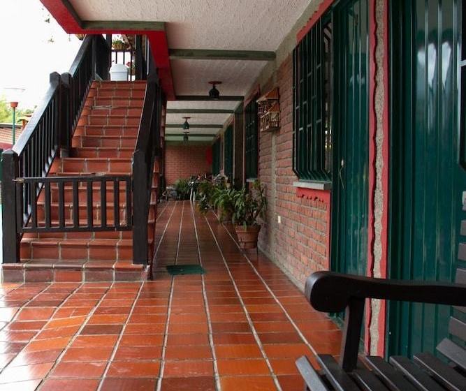 酒店 Brisas Del Calima Lago Calima