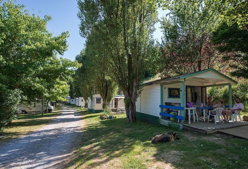 בית מלון כפרי Camping De La Muse