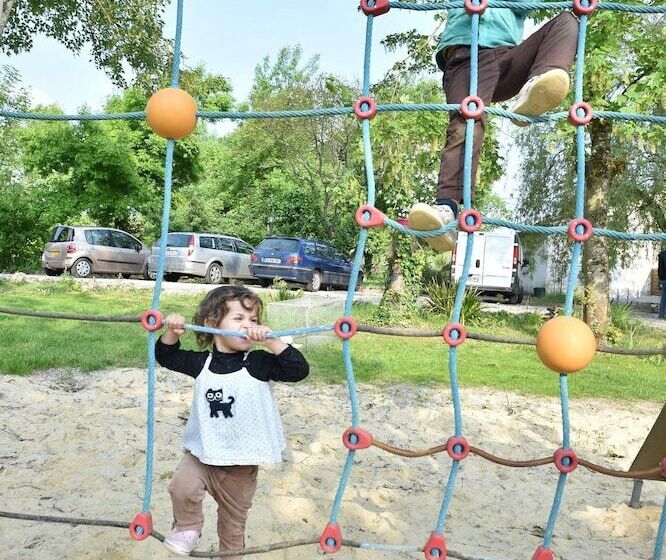 酒店 Camping Le Petit Lion   Gites