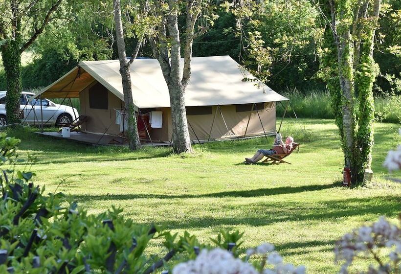 酒店 Camping Le Petit Lion   Lodges Bois