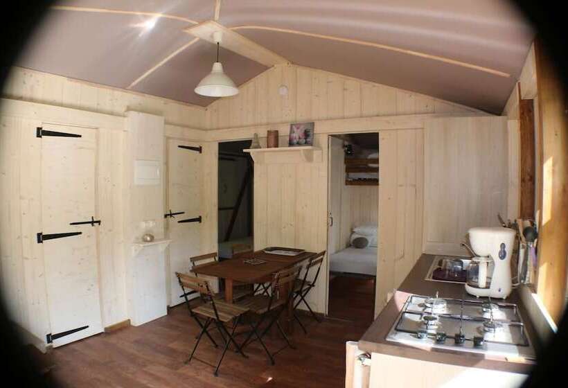 בית מלון כפרי Camping Moulin De Chaules