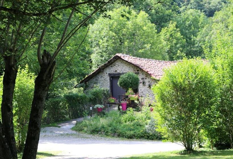 בית מלון כפרי Camping Moulin De Chaules