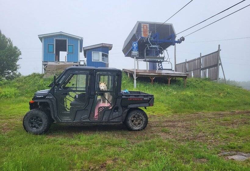 فندق Crabbe Mountain Inn