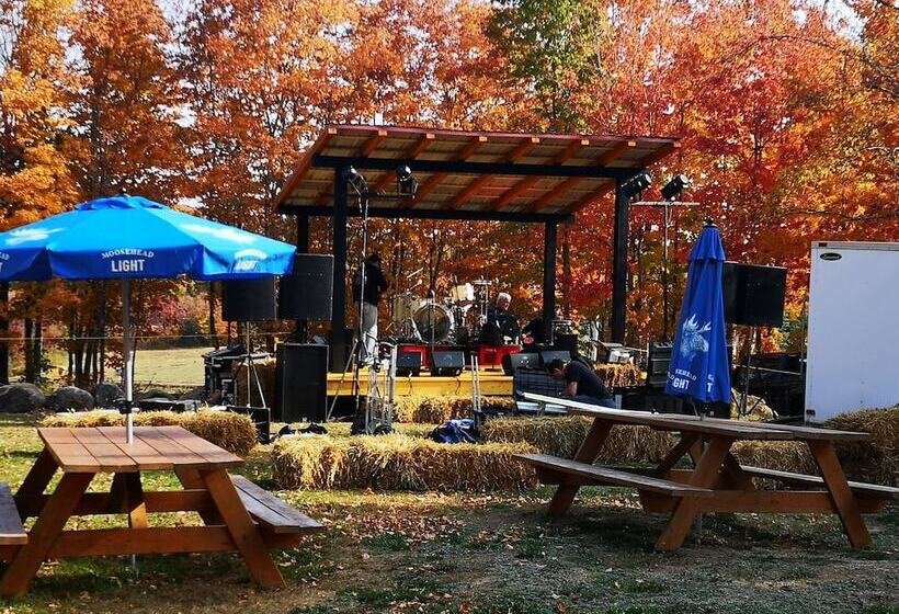 فندق Crabbe Mountain Inn