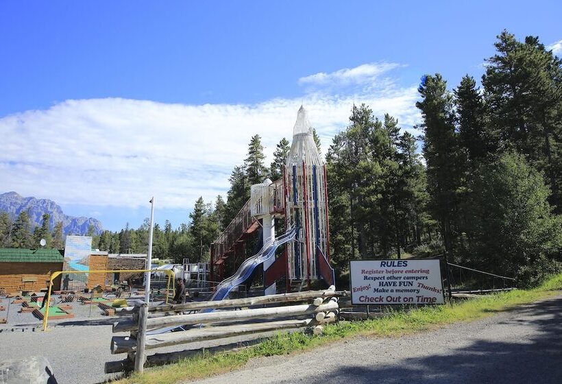 فندق David Thompson Resort