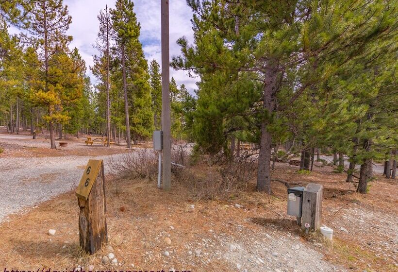 فندق David Thompson Resort