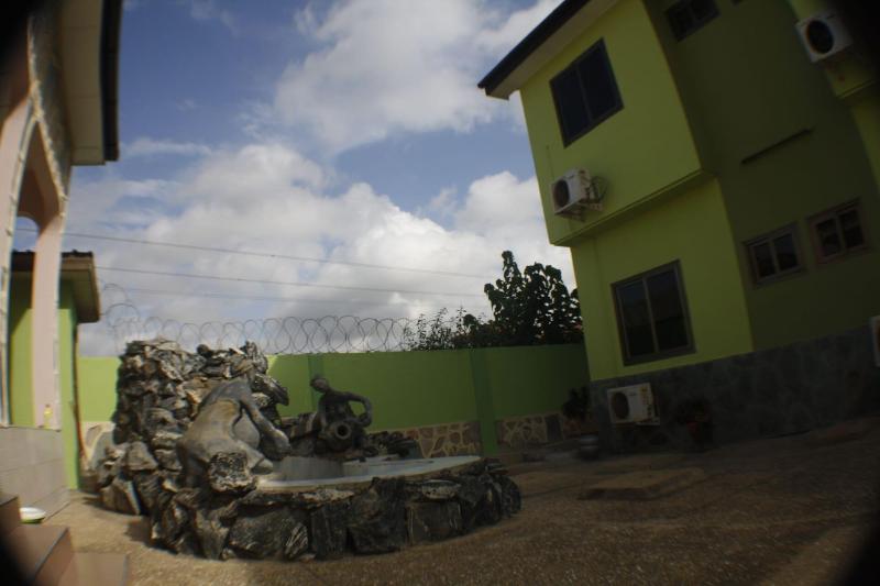 ホテル Dokua Royal